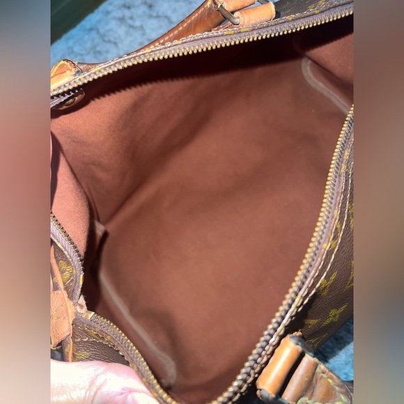 Authentic Vintage Louis Vuitton
Speedy handbag - Picture 7 of 9